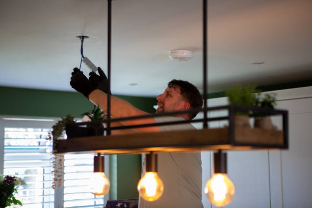 Best Local Electrician Companies  in Espaola, NM